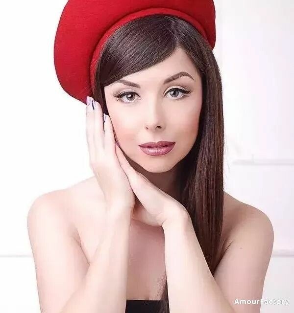 Alina, 38