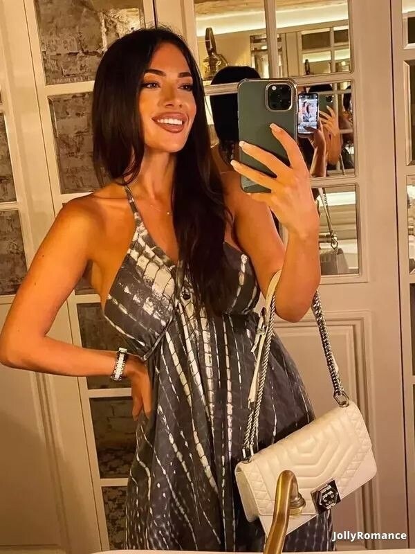 Milica, 32