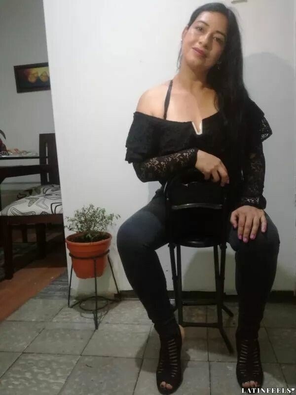 Stella, 37
